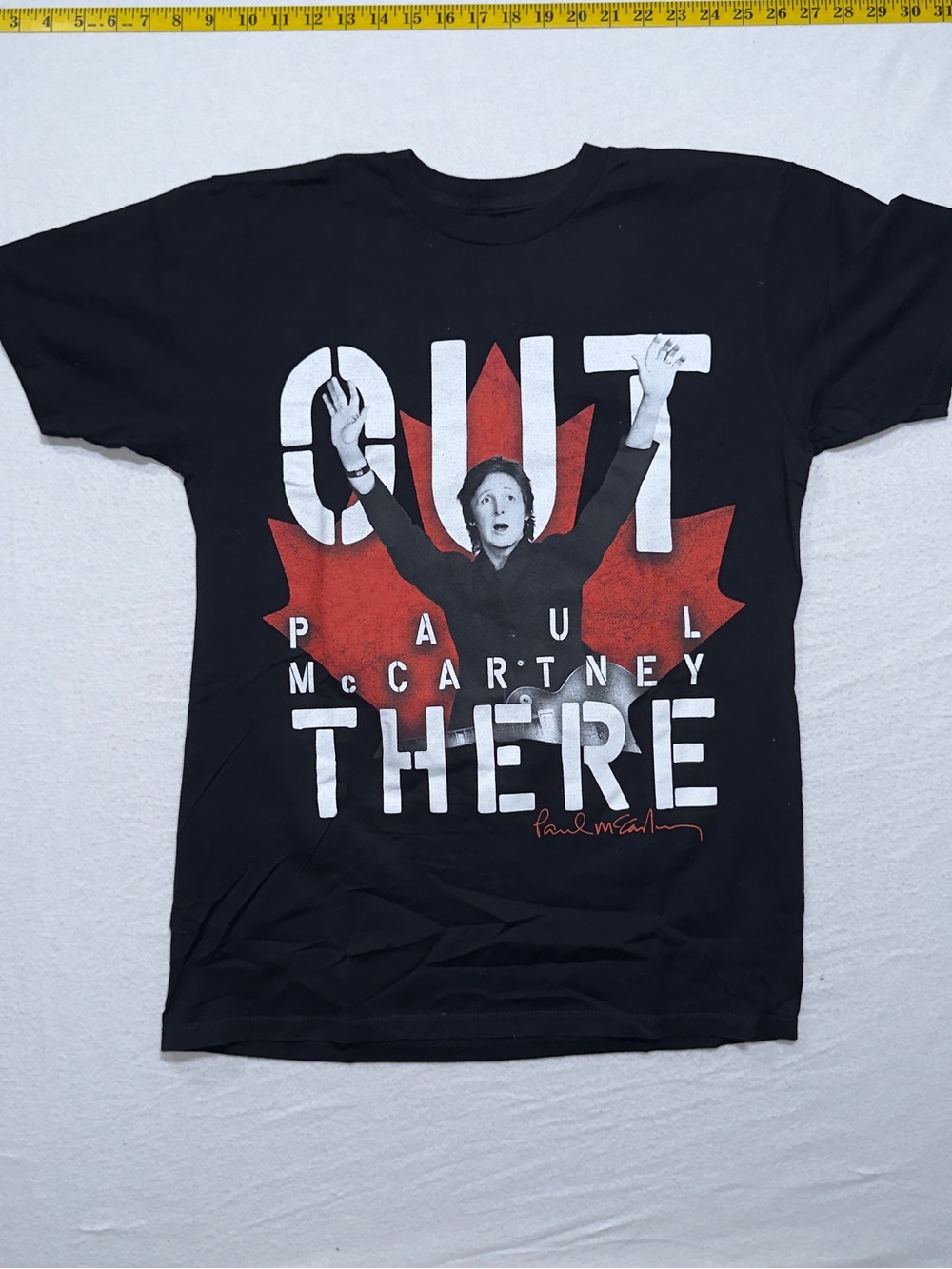 Paul McCartney 'Out There' Short Sleeve Graphic Tee - Black/Red tour merch